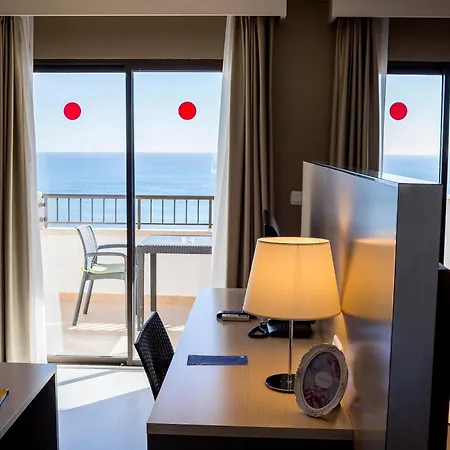 Отель Playas De Торевьиа